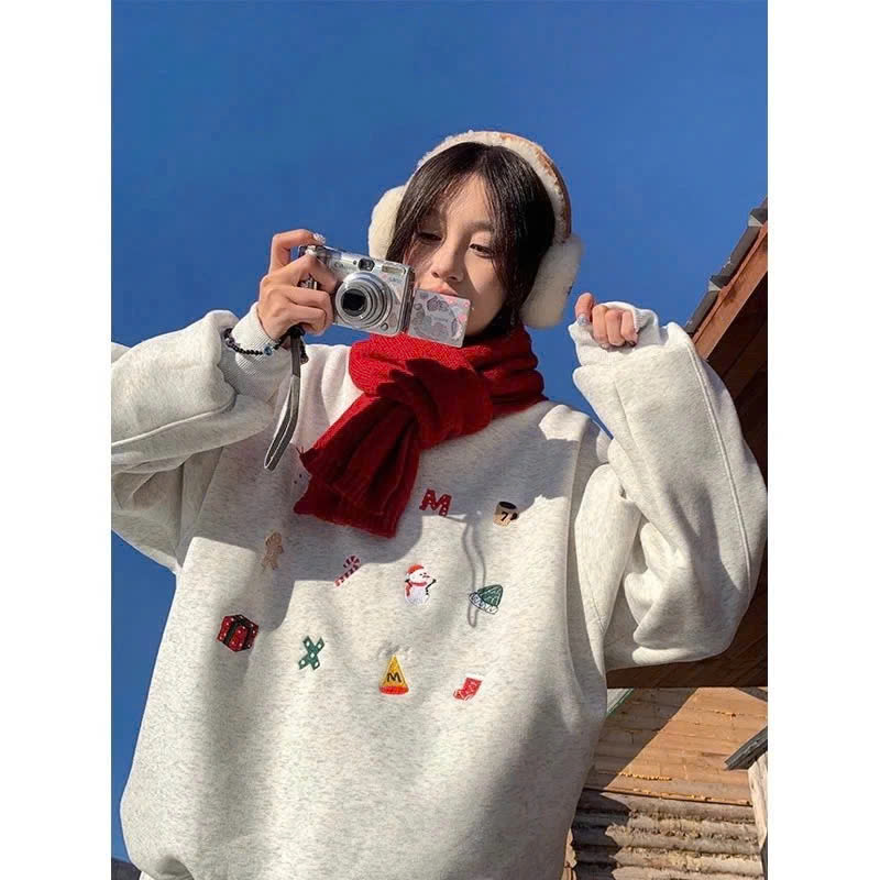 Áo hoodie thêu hình giáng sinh form rộng bên trong lót lông mềm mịn